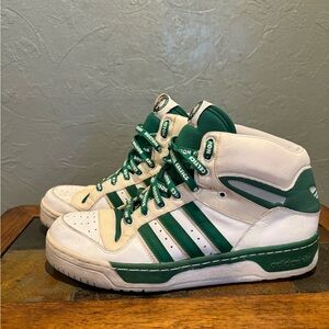 Boston Celtics High-Top Sneakers